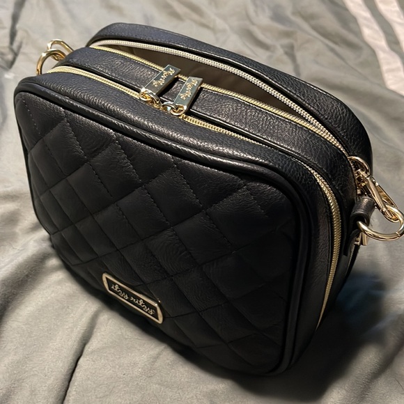 Itzy Ritzy crossbody diaper bag - black - Picture 2 of 6